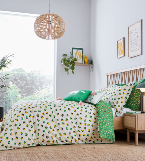 Scion bedding deals