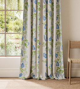 On The Vine Fabric - Cornflower/Kelly Green Cornflower/Kelly Green