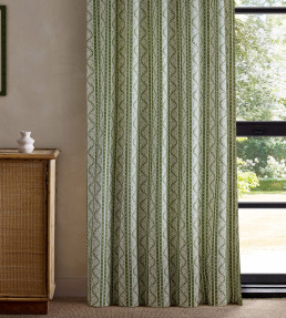 Split Pea Print Fabric - Pine Pine