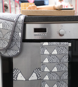 Spike Set of 2 Tea Towels, Grey Grey