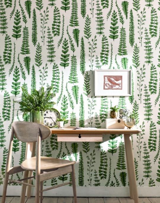 Ferns wallpaper for a relaxing green office environment